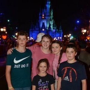 Meet your Posher, Emilee